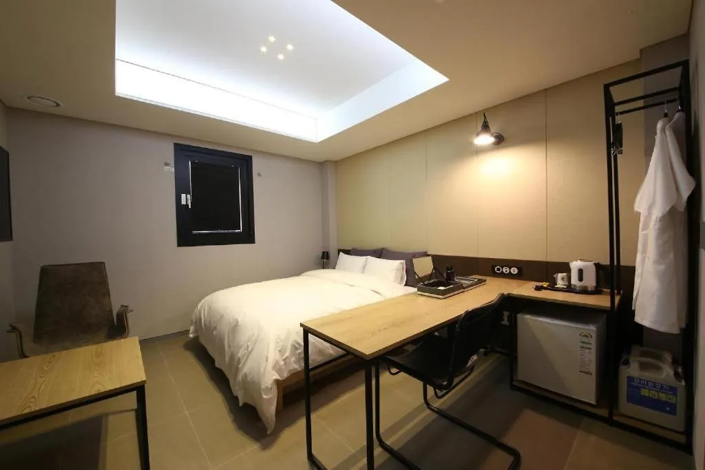 Hotel Yeoubi Busan